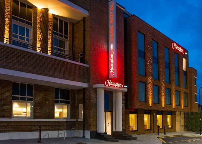 Hampton By Hilton Park RoyalHotel Londra